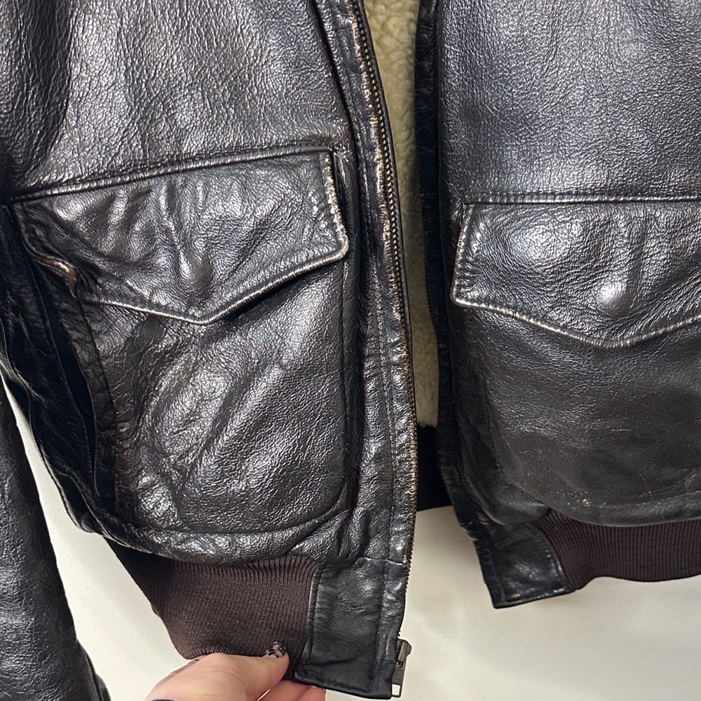 Vintage L.L. Bean Leather Bomber Jacket with Shearling Lining & Collar - Picture 3 of 8